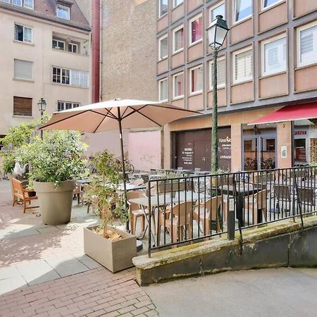 Appartement Spacieux Au Coeur De Strasbourg Exteriör bild